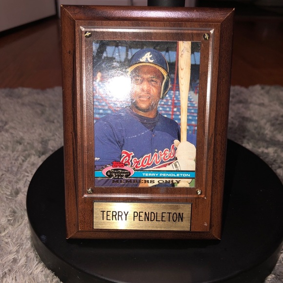 TERRY PENDLETON baseball card #BC2. ATLANTA BRAVES. Stadium Club Photo In Wood - Picture 2 of 5